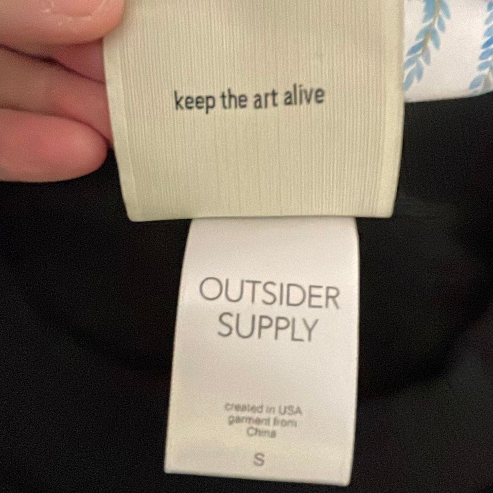 Outsider Supply Veiled Lady Streetwear Sweatshirt Size Small — image 7 of 8